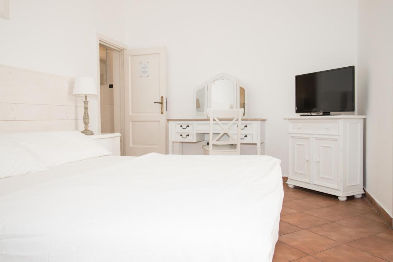 And So Bed & Breakfast Lecce Exterior foto