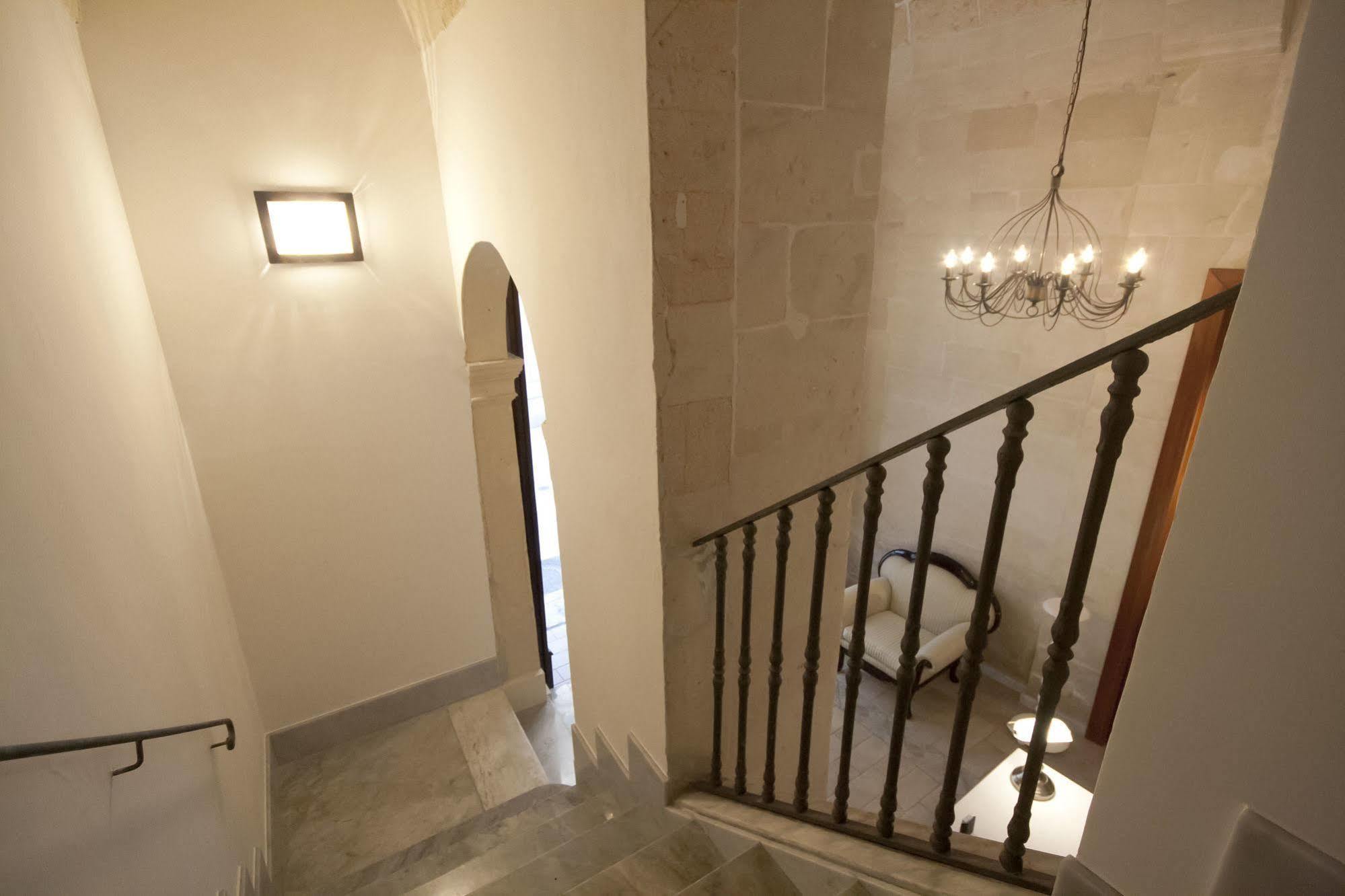 And So Bed & Breakfast Lecce Exterior foto